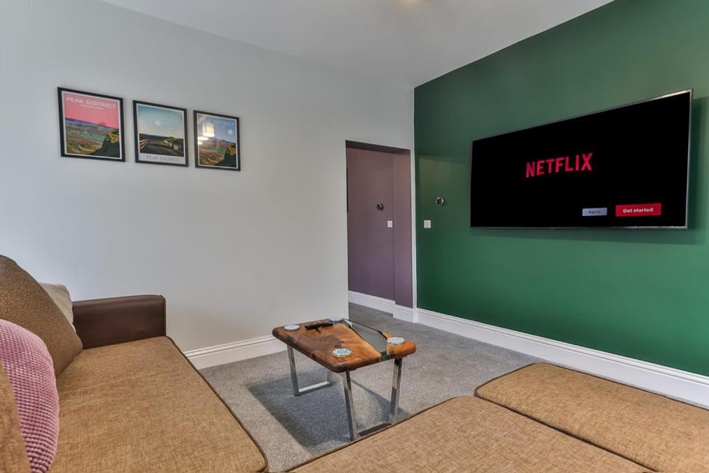 Luxury Spacious Pad With Games Room Sheffield Exterior photo